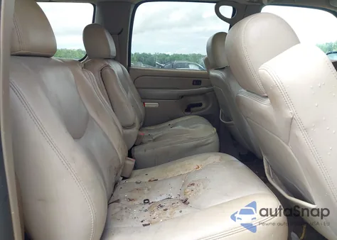 2005 Chevrolet Suburban 1500 Lt from USA, damaged, VIN 3GNEC16Z95G223768